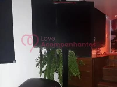 Suryah — acompanhante em Curitiba