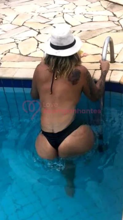 Valentina, 40 anos — acompanhante em São Paulo
