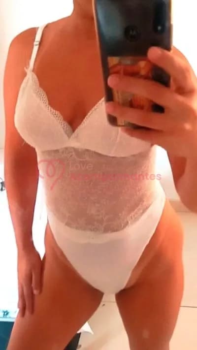 Viviane — acompanhante em Aracaju