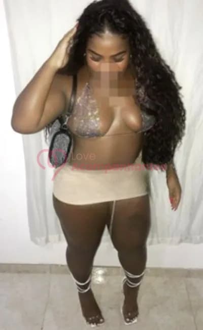 Yara Torres — acompanhante em Salvador
