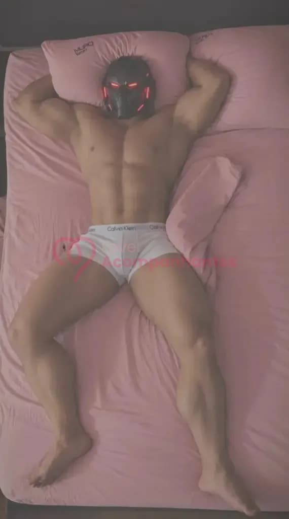 Acompanhante De Luxo — acompanhante masculino em São Paulo