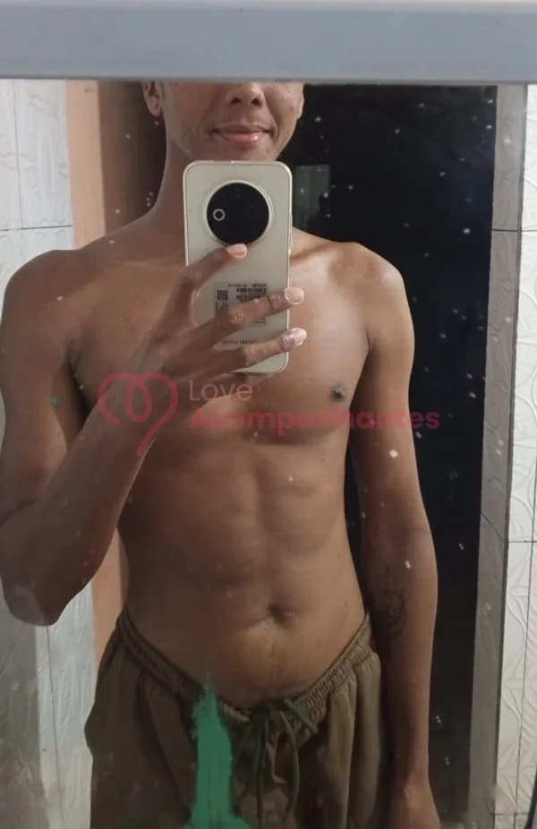 Arrombador — acompanhante masculino em Paço do Lumiar