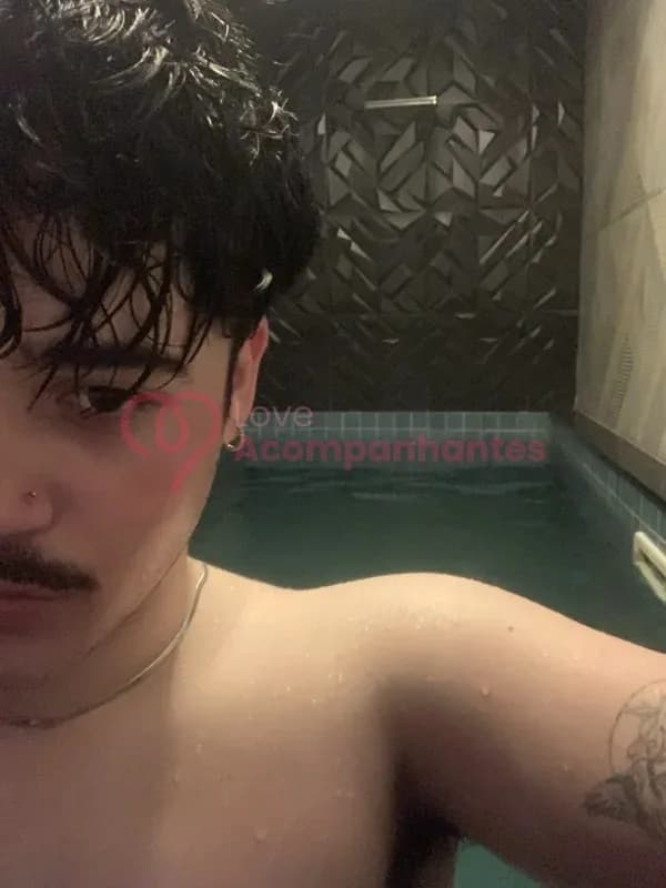 Egoboy — acompanhante masculino em Porto Alegre