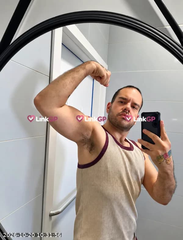 Acompanhante masculino alto em Campo Grande — Felipe Rasera