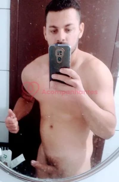 Jimmy — acompanhante masculino em Curitiba