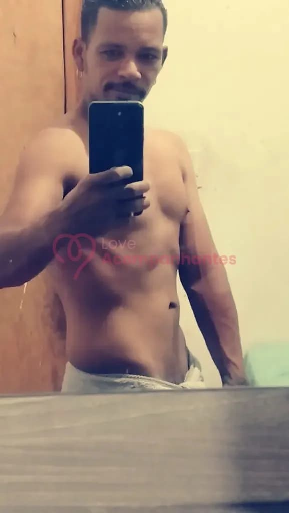 Leonardo — acompanhante masculino em Sete Lagoas