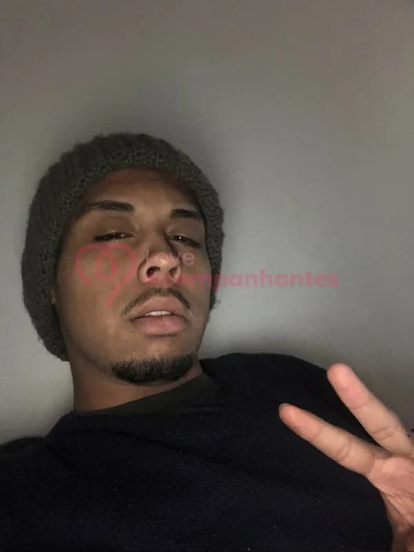 Luccas Oliveira — acompanhante masculino em Juiz de Fora