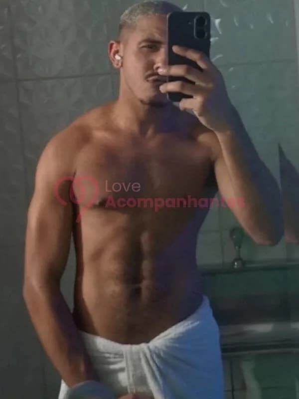 Macho Socador 23cm — acompanhante masculino no Rio de Janeiro
