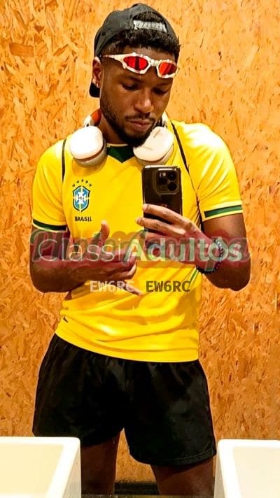 Magnus — acompanhante masculino no Guarujá