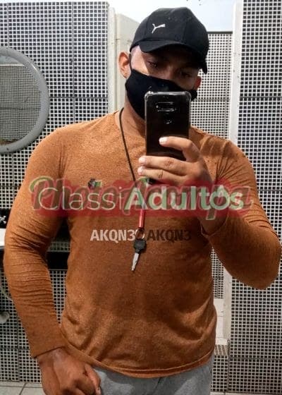 Moreno — acompanhante masculino em Marabá