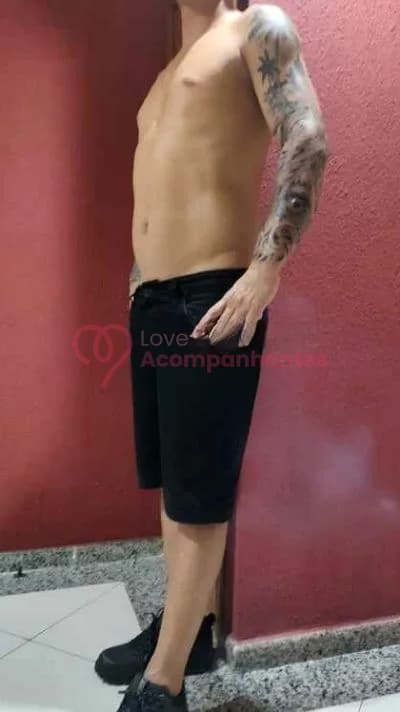 Príncipe — acompanhante masculino no Rio de Janeiro