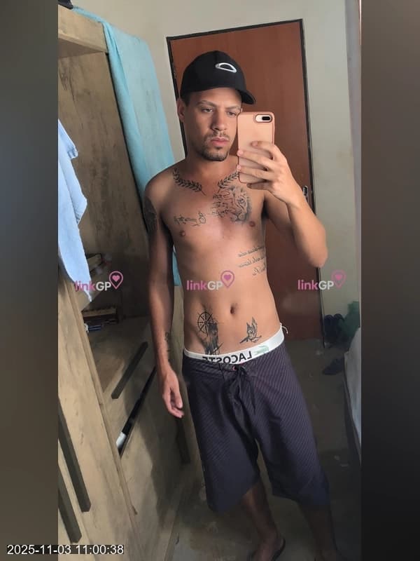 Tatuado Discreto — acompanhante masculino em Goiânia