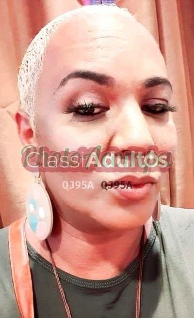 Brenda Moura — travesti em Praia Grande