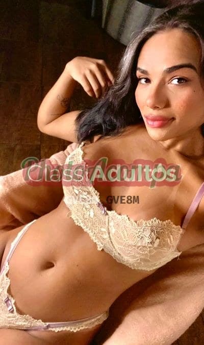 May Ferraz — travesti em Itu