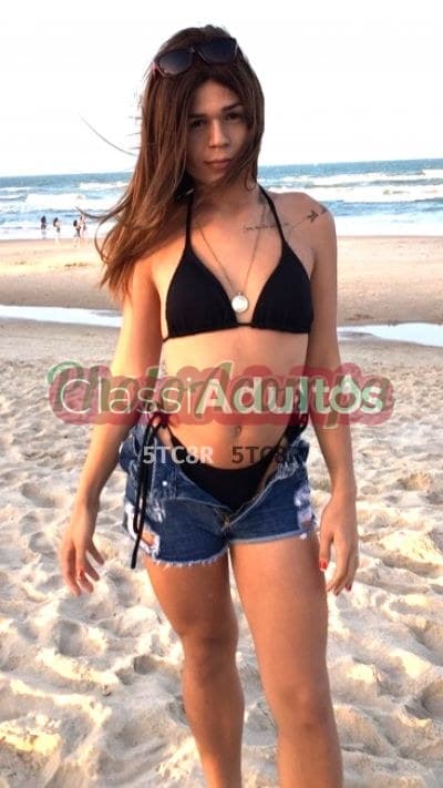 Vitória — travesti e acompanhante trans em Fortaleza