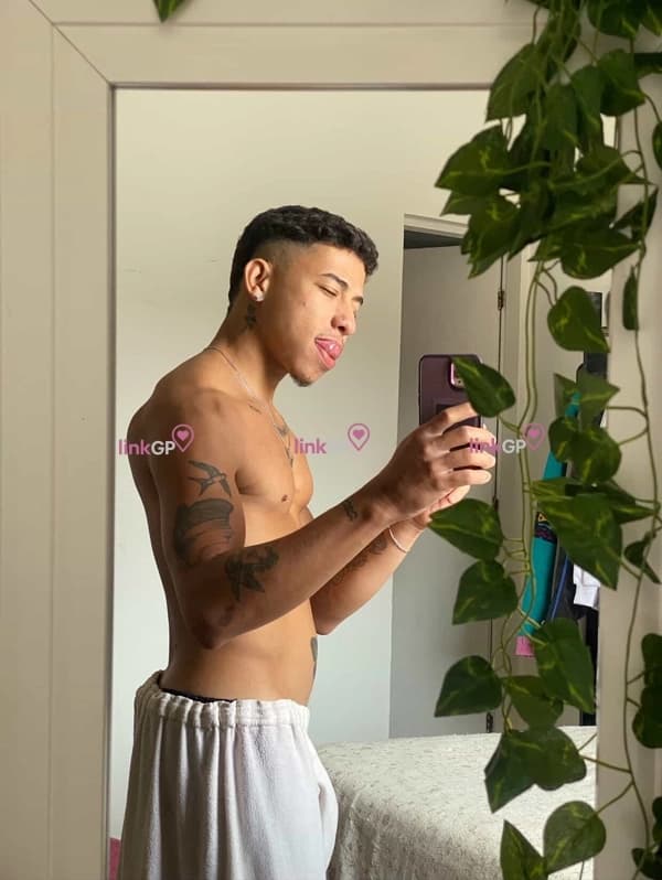 P Jao — videochamada erótica e sexting online
