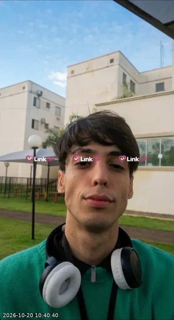 Videochamada erótica com imagem do anúncio