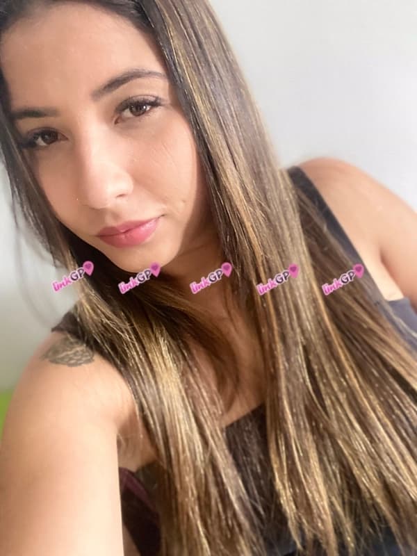 Adry Mendez — videochamada erótica e sexting online