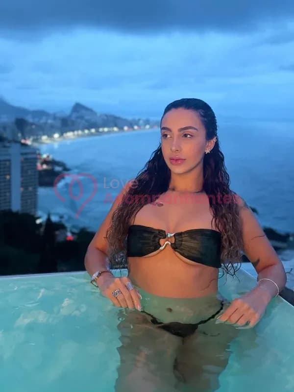 Aghata22 — videochamada erótica e sexting online