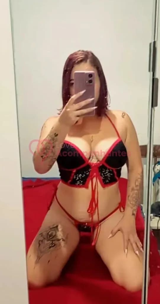 Analu — videochamada erótica e sexting online