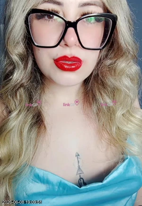 Anny Specht — videochamada erótica e sexting online