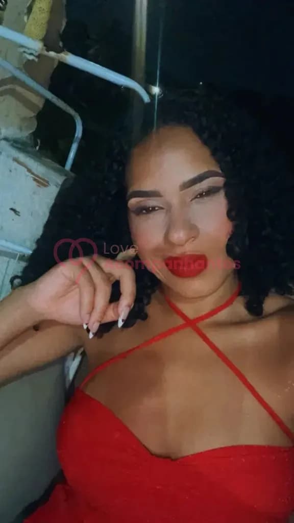 Ayra — sexo virtual por videochamada