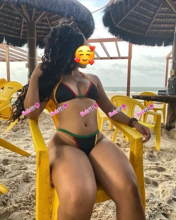 Bella Angel — videochamada erótica e sexting online