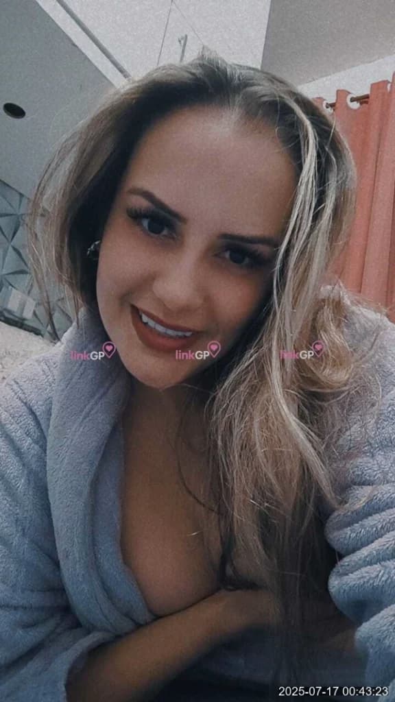 Bianca — sexo virtual por videochamada