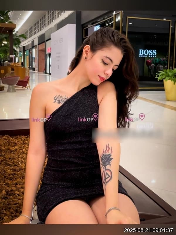 Estela Ninfetinha — videochamada erótica e sexting online