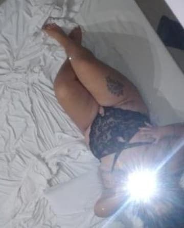 Joy Malix — videochamada erótica e sexting online