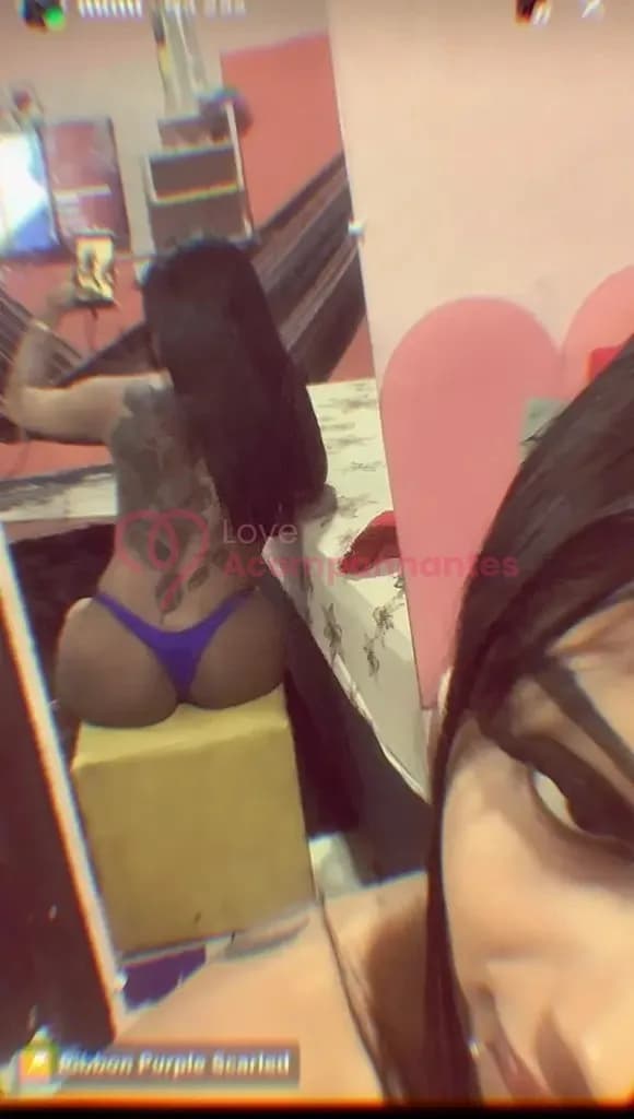 Kelly Maia — videochamada erótica e sexting online