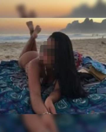 Larissa — sexo virtual por videochamada