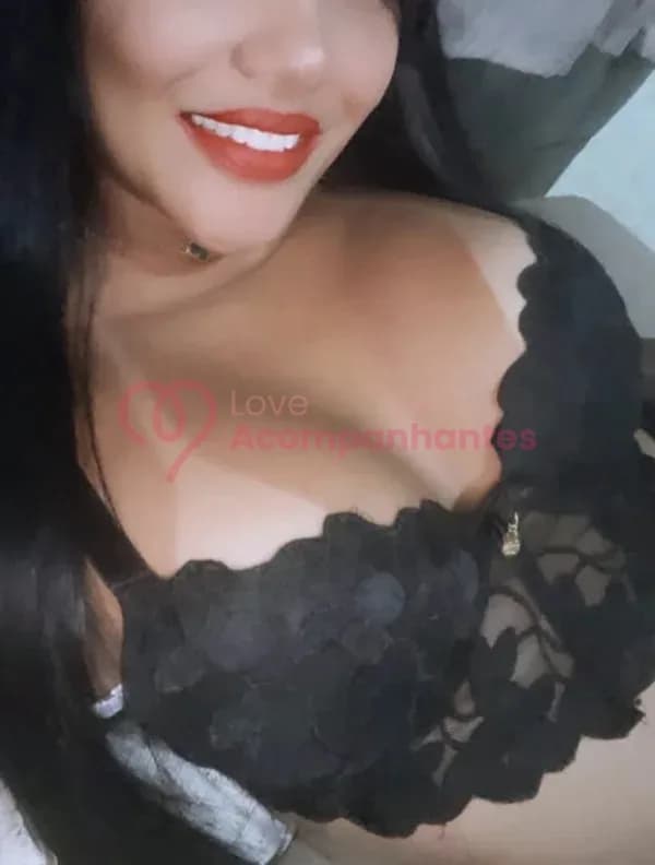 Luara — sexo virtual por videochamada