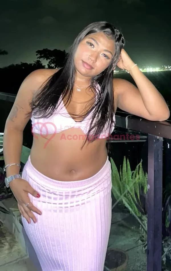Luna Linz — videochamada erótica e sexting online