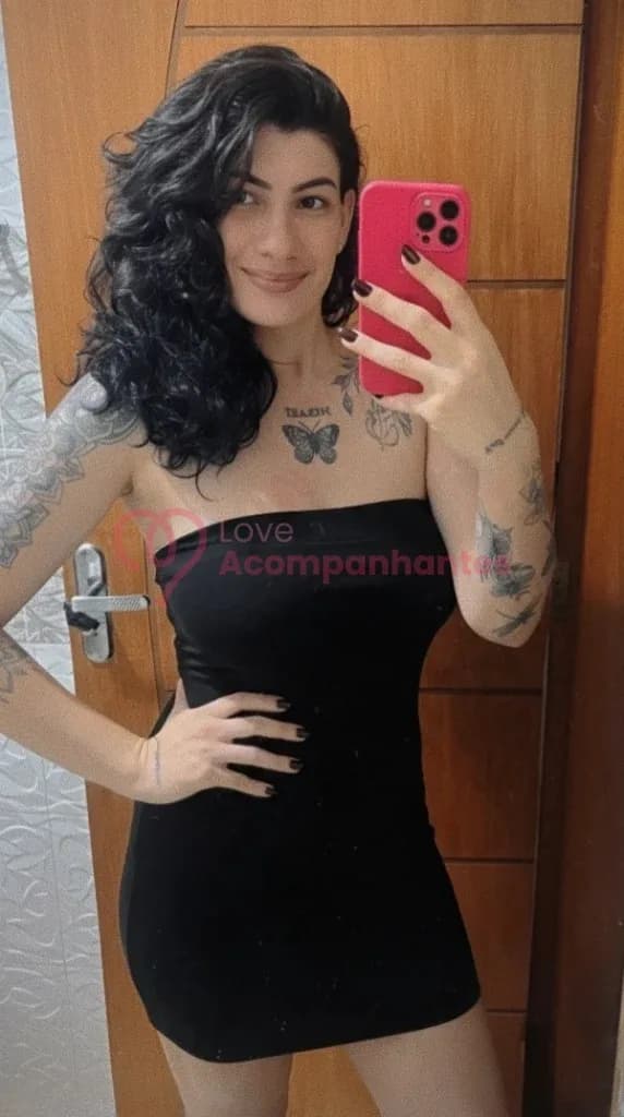 Lunna, 26 anos — sexo virtual por videochamada