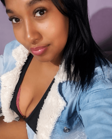 Lunna, 33 anos — videochamada erótica e sexting online