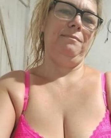 Manu, 45 anos — videochamada erótica e sexting online