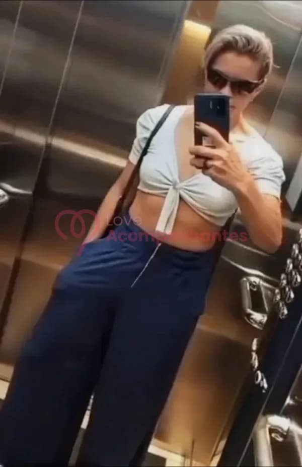 Marília Dias — sexo virtual por videochamada