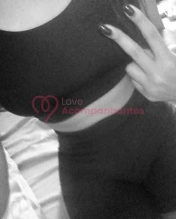 Morenaahot — videochamada erótica e sexting online
