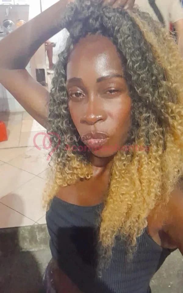 Vanessa — videochamada erótica e sexting online